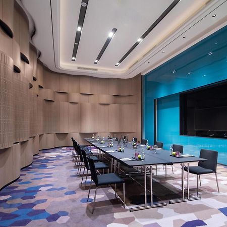 W Chengdu Hotel Kültér fotó